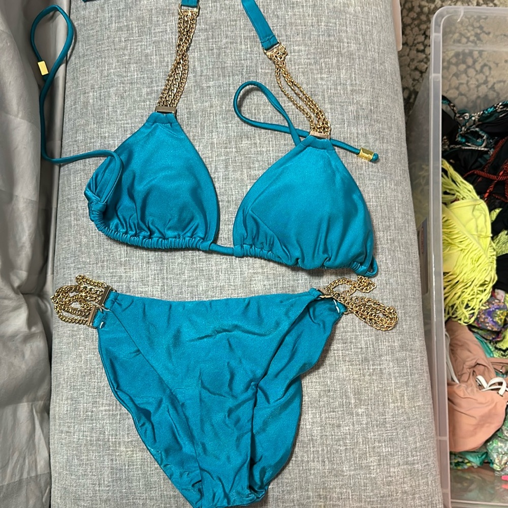 Women’s BIKINI
